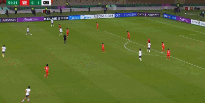 开云体育平台入口-懂球帝在现场｜向余望：看到大家接机很开心，用表现让球迷开心很自豪